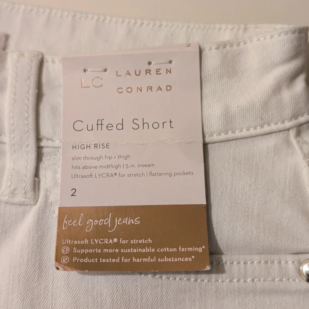 LC Lauren Conrad White Cuffed Short, High Rise. Size 2 Women - Picture 10 of 11